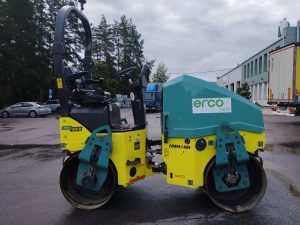 Tandeminis vibrovolas Ammann ARX 23-2 vaizdas iš šono